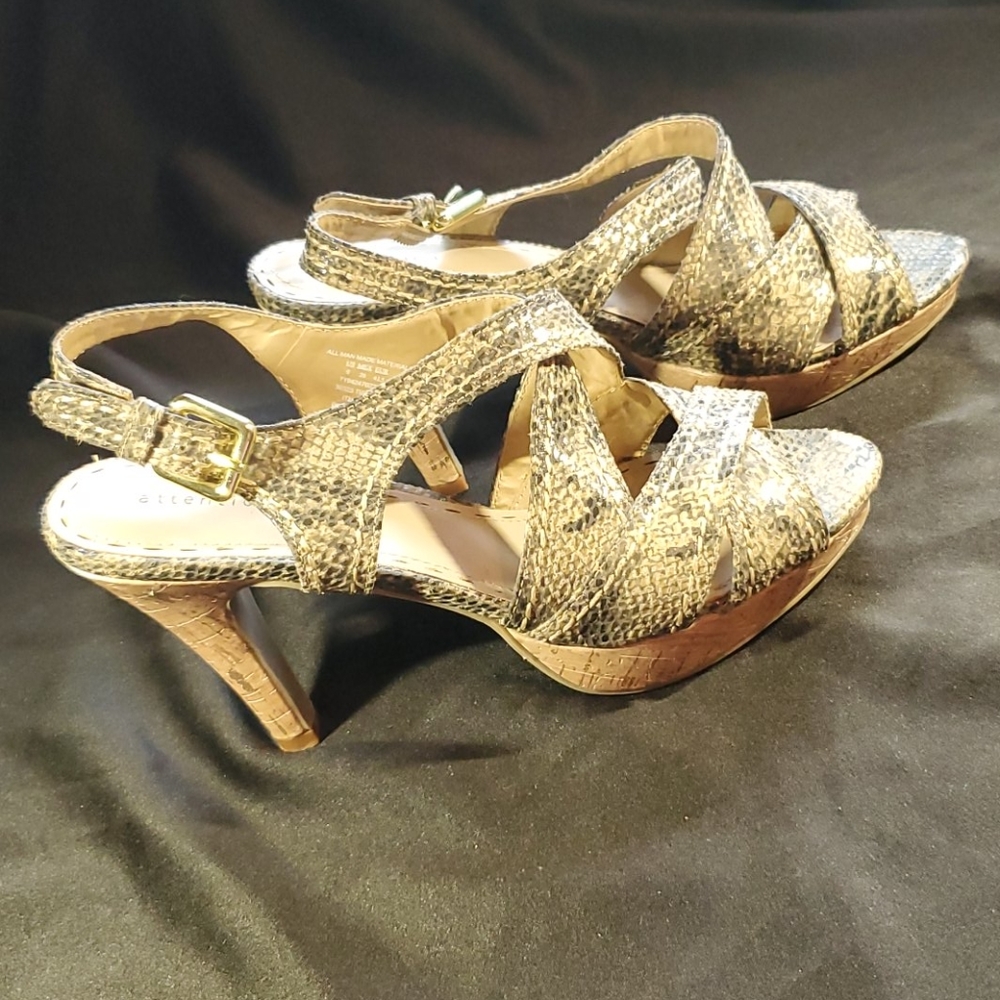 ATTENTION Snake Skin Cork Sandals size 9 EUC - Picture 2 of 7